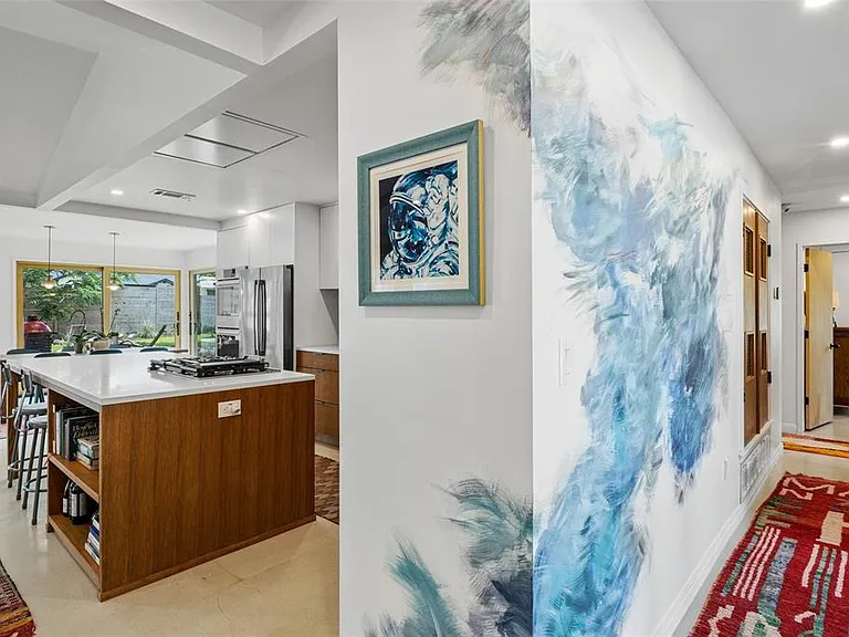 1809 Sylvan Dr — Photo 11
