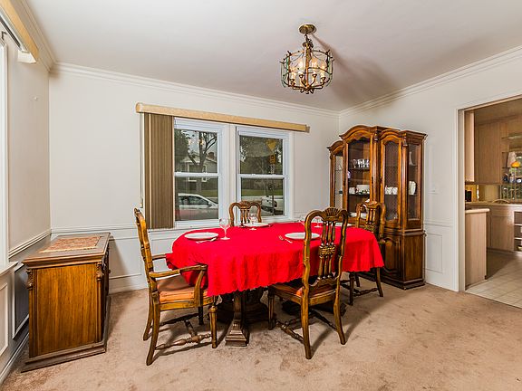 2nd image of 1366 Virginia Ave