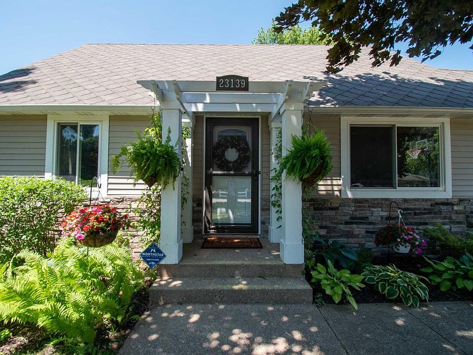 1st image of 23139 Janiper Dr