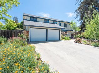 903 Orchard St, Exeter, CA 93221