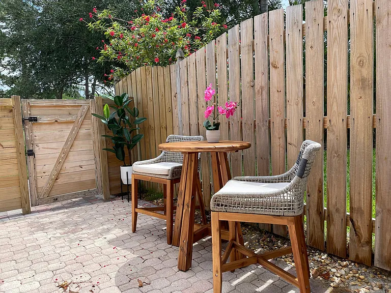 1101 Mallorca Dr — Photo 4