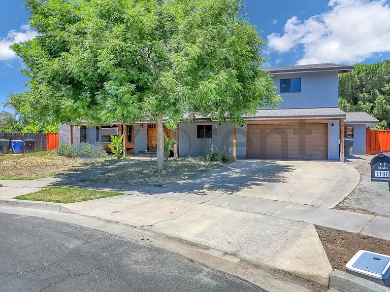 1196 Robinson Ct — Photo 44