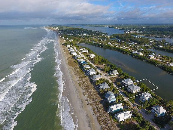 3rd image of 170 S Gulf Blvd