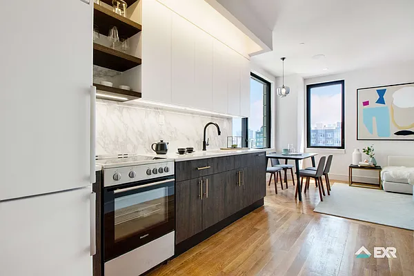 Rented by EXR | media 28