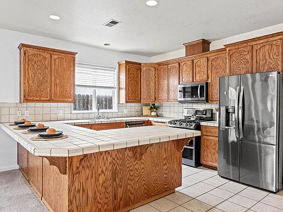 4th image of 458 Kennwood Drive