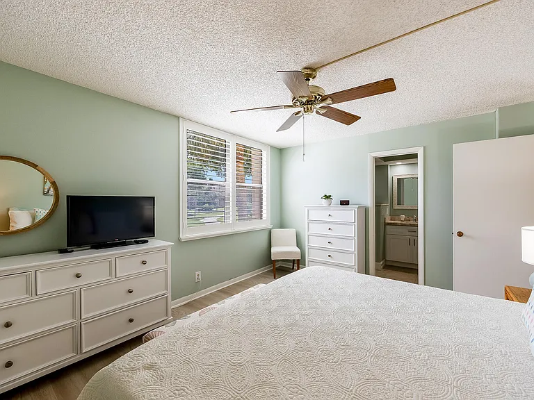 2255 Lindell Blvd #4207 — Photo 19