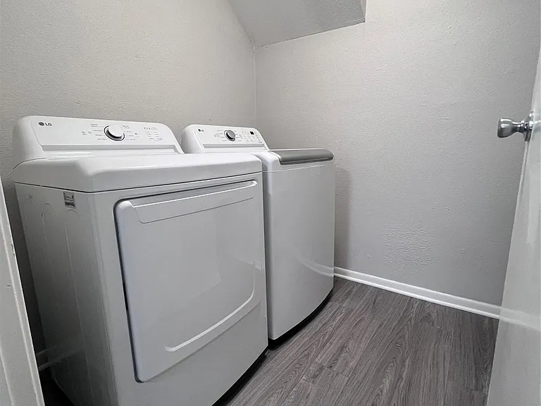 5917 Fairdale Ln #5 — Photo 4