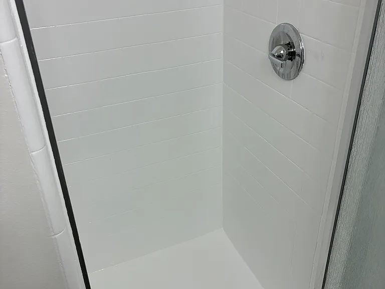 105 S Hayworth Ave #2 — Photo 13