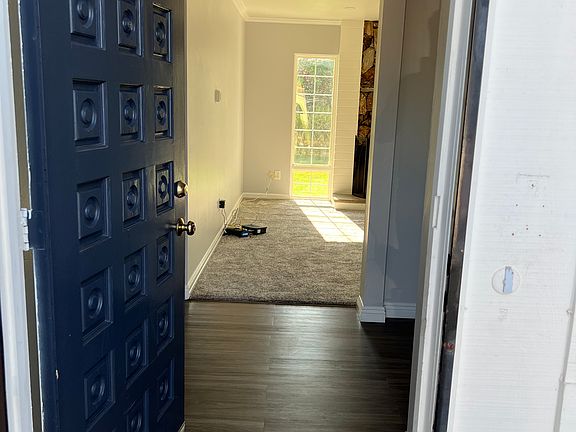 3rd image of 4435 Cannington Dr