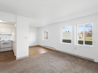West Hills Village, Eugene, OR 97402