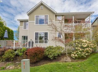 10975 SW Celeste Ln, Portland, OR 97225