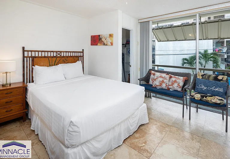 240 Liliuokalani Ave #201 — Photo 7