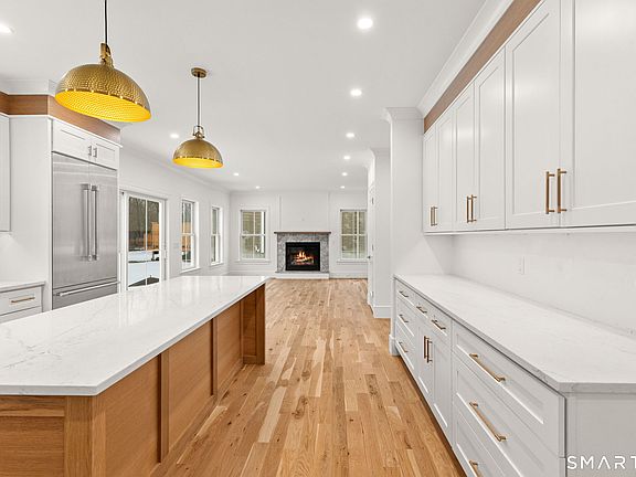 5th image of 210 Pansy Road