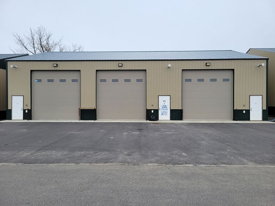 2nd image of 909 E Man Cave St