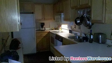 4th image of 3584 Avon Ct
