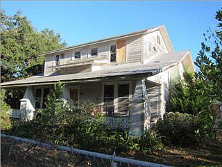 1st image of 160 Avenue E