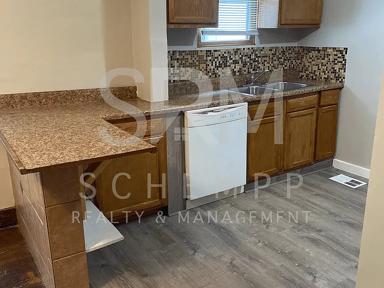 3232 W Muhammad Ali Blvd — Photo 6