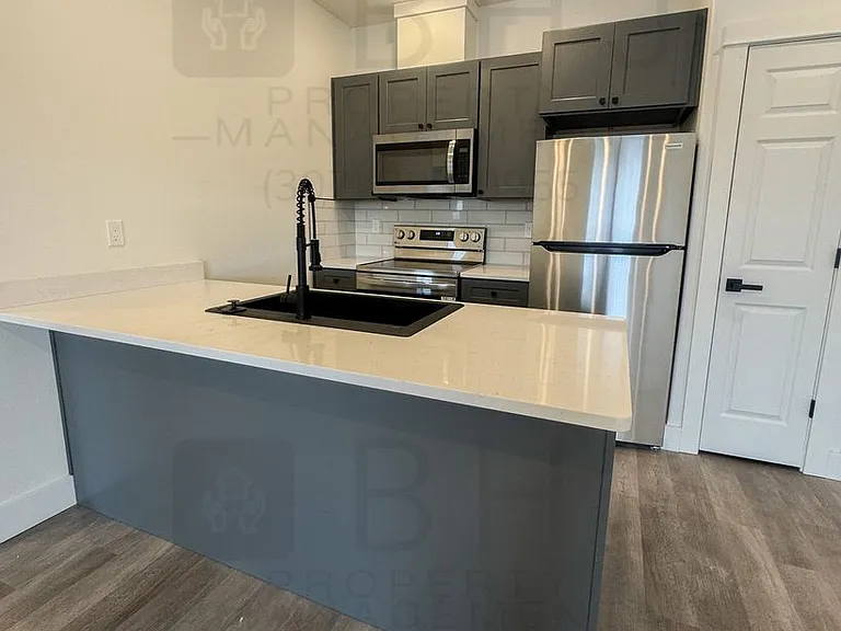 951 Covey Run Rd — Photo 10