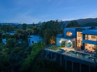 1172 Linda Flora Dr, Los Angeles, CA 90049