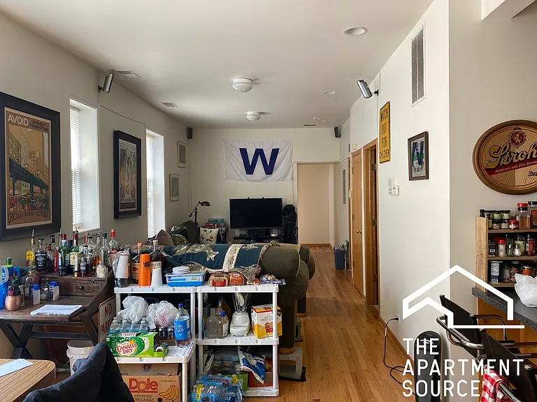 1446 N Leavitt St #2 — Photo 17