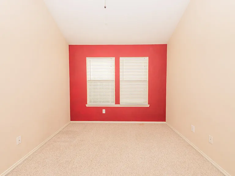4184 Capstone Dr — Photo 34