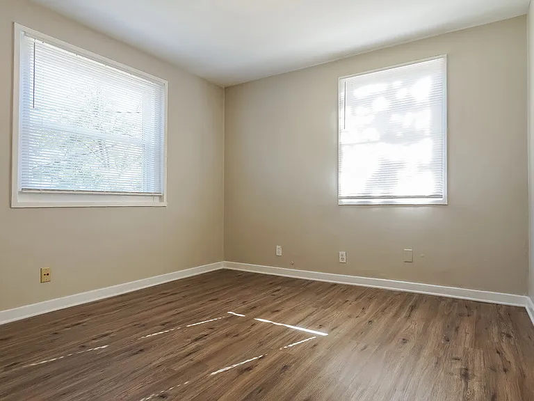 700 Robison Dr — Photo 12