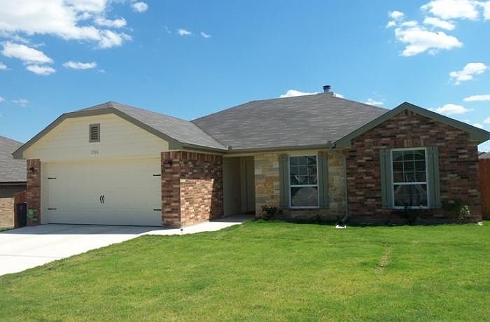 1st image of 2506 Tarrant County Dr