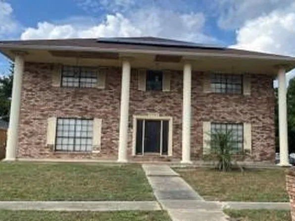 11037 Chaucer St, New Orleans, LA 70127
