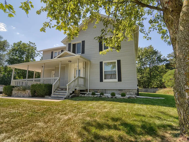 3501 Thomas Rd #5 — Photo 5