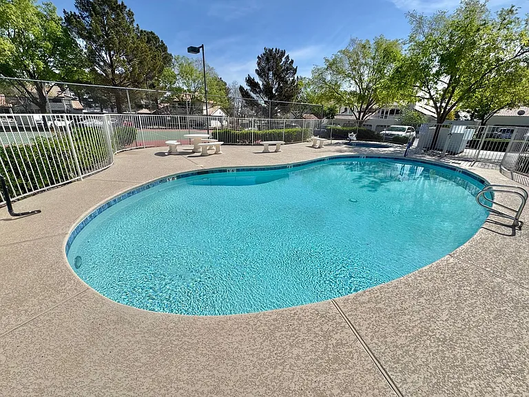 2708 Beaver Creek Ct #102 — Photo 21
