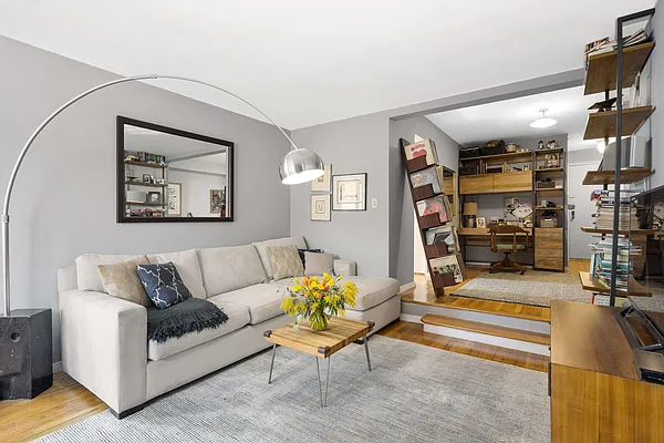 Sold by Compass | media 2