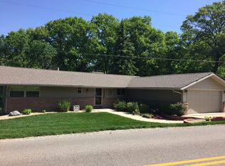 22802 Spring Creek Rd, Washington, IL 61571