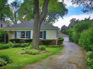 310 S Prospect St, Wheaton, IL 60187