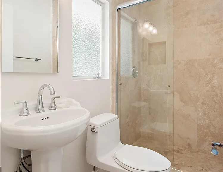 3969 Longridge Studio Ctr — Photo 16