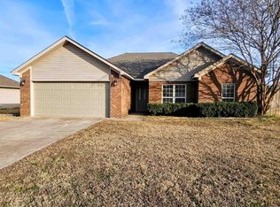 19 Chantileer Ln, Ward, AR 72176