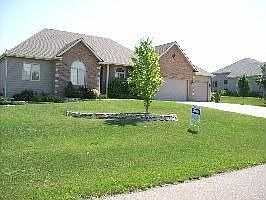 2nd image of 2475 Saint Andrews Ln