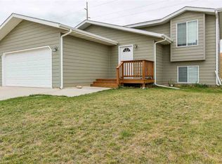 2737 River View Cir, Spearfish, SD 57783
