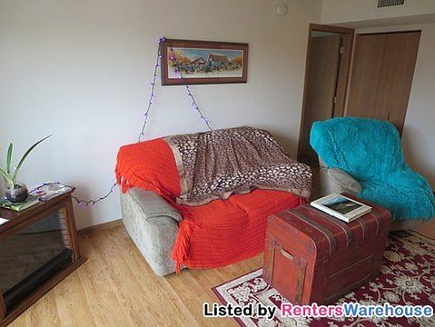 3rd image of 6711 Lake Shore Dr