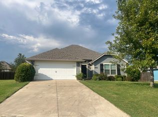3876 Kirkbridge Pl, Springdale, AR 72764