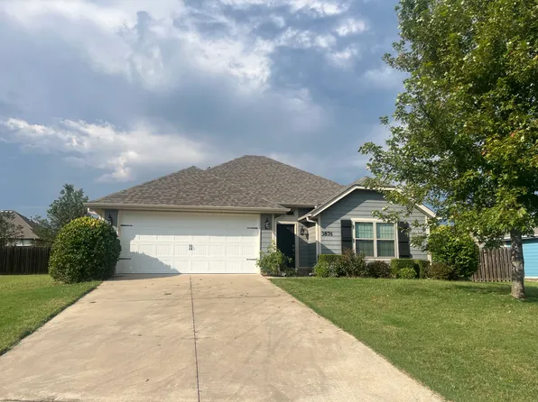 3876 Kirkbridge Pl, Springdale, AR 72764