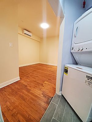 1st image of 781 Lincoln Pl APT 2