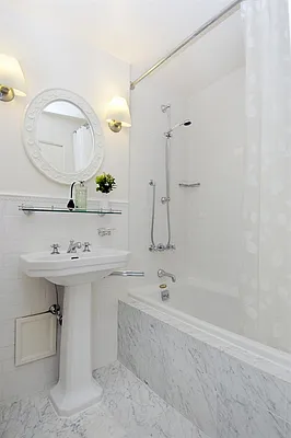 Sold by Corcoran | media 16