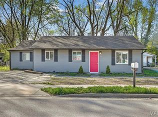 2412 Mousette Ln, Cahokia, IL 62206