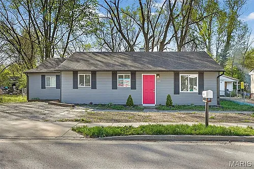 2412 Mousette Ln Photo 1