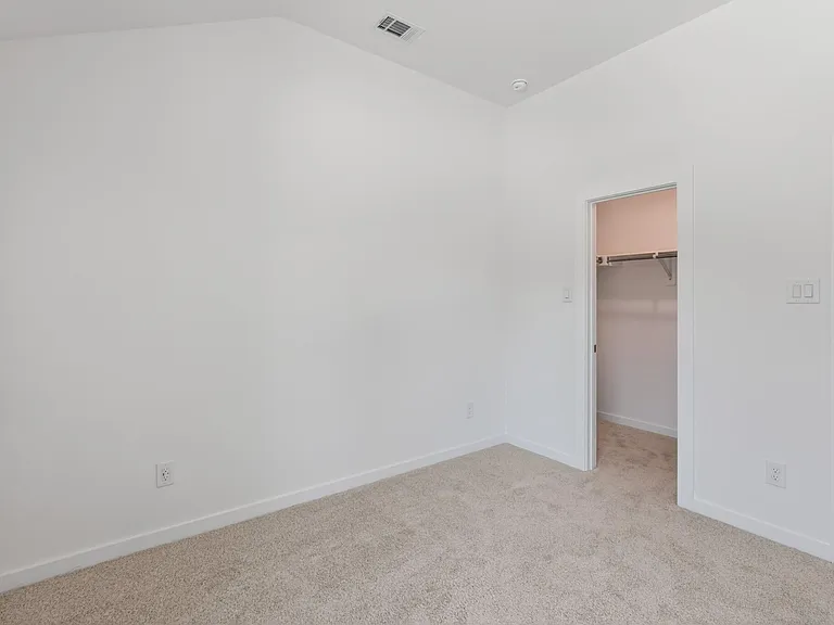 113 Cypress Pond Pl — Photo 40