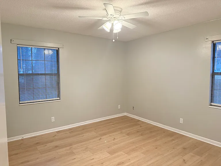 2 Pittman Cir — Photo 11