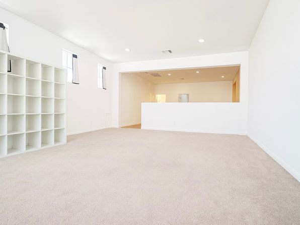 6609 Angelina Ct