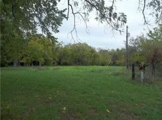 877 SW 100th Rd #879, Centerview, MO 64019