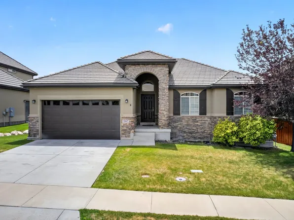 2867 W Shady Hollow Ln, Lehi, UT 84043