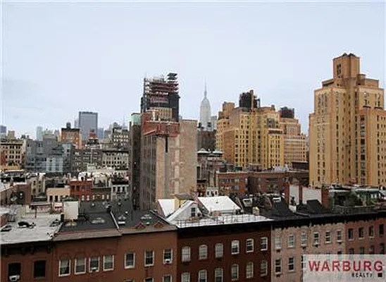 Sold by Warburg | media 12